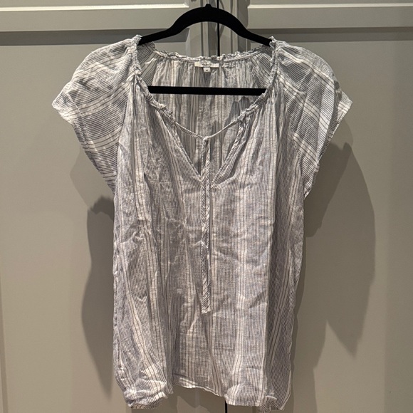 Rails Tops - Rails Blue and White Striped V-Neck Short Sleeve Blouse